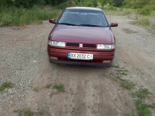 Червоний Сеат Toledo, об'ємом двигуна 1.8 л та пробігом 300 тис. км за 2700 $, фото 1 на Automoto.ua