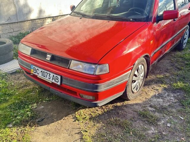 Сеат Толедо 1993 в Львове на Automoto.ua Красный Сеат Толедо, объемом двигателя 1.8 л и пробегом 270 тыс. км за 950 $, фото 1 на Automoto.ua