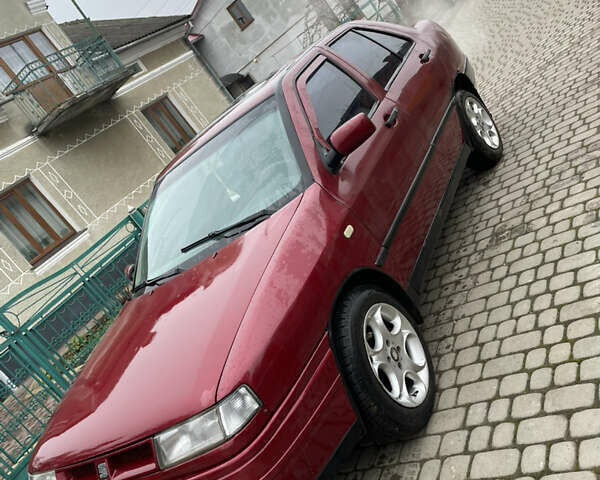 Червоний Сеат Toledo, об'ємом двигуна 1.78 л та пробігом 255 тис. км за 1600 $, фото 1 на Automoto.ua