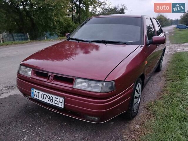 Червоний Сеат Toledo, об'ємом двигуна 1.9 л та пробігом 300 тис. км за 1550 $, фото 1 на Automoto.ua