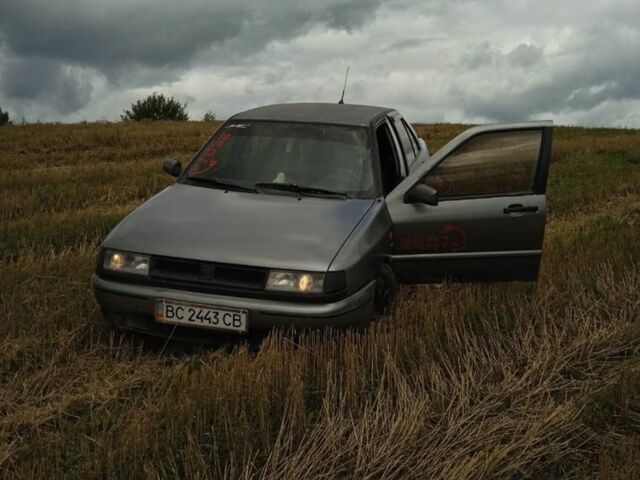 Серый Сеат Толедо, объемом двигателя 1.6 л и пробегом 3 тыс. км за 1000 $, фото 1 на Automoto.ua