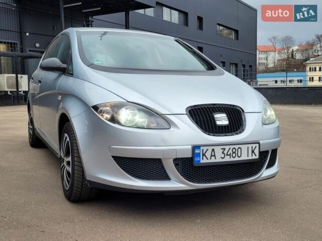 Серый Сеат Толедо, объемом двигателя 1.6 л и пробегом 339 тыс. км за 3399 $, фото 1 на Automoto.ua