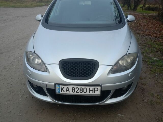 Серый Сеат Толедо, объемом двигателя 1.6 л и пробегом 423 тыс. км за 4300 $, фото 1 на Automoto.ua