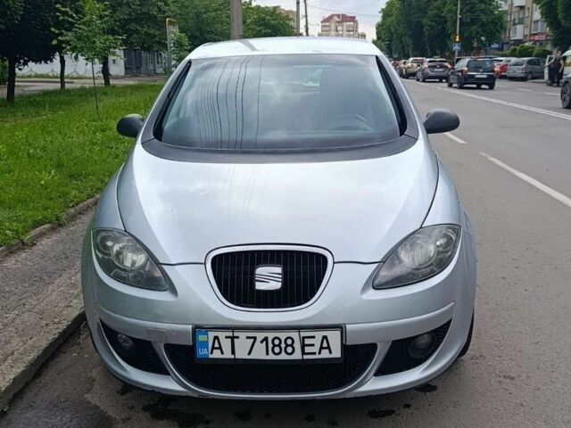 Сірий Сеат Toledo, об'ємом двигуна 1.9 л та пробігом 297 тис. км за 5400 $, фото 1 на Automoto.ua