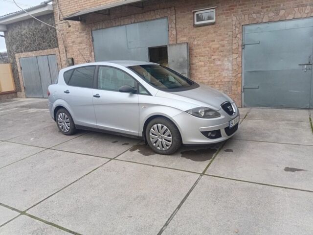 Сірий Сеат Toledo, об'ємом двигуна 1.6 л та пробігом 380 тис. км за 3950 $, фото 1 на Automoto.ua