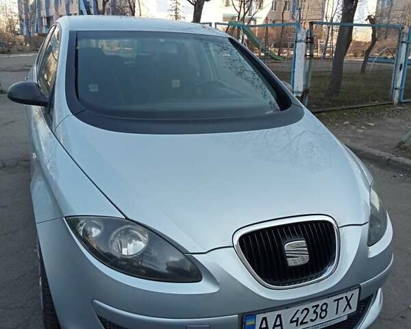 Сірий Сеат Toledo, об'ємом двигуна 1.95 л та пробігом 195 тис. км за 5900 $, фото 1 на Automoto.ua