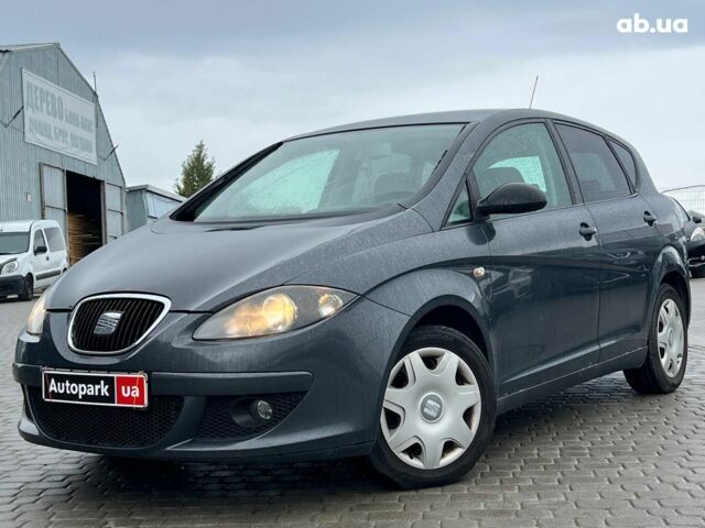 Сірий Сеат Toledo, об'ємом двигуна 1.6 л та пробігом 217 тис. км за 4990 $, фото 1 на Automoto.ua