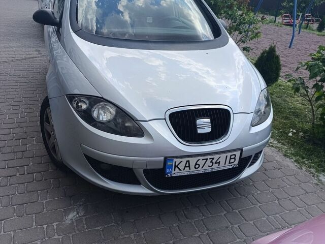 Сірий Сеат Toledo, об'ємом двигуна 1.6 л та пробігом 246 тис. км за 5000 $, фото 1 на Automoto.ua