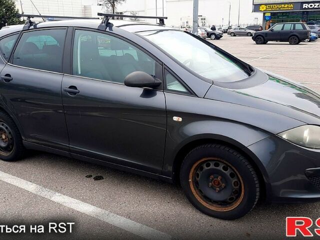 Сірий Сеат Toledo, об'ємом двигуна 1.6 л та пробігом 250 тис. км за 4700 $, фото 1 на Automoto.ua