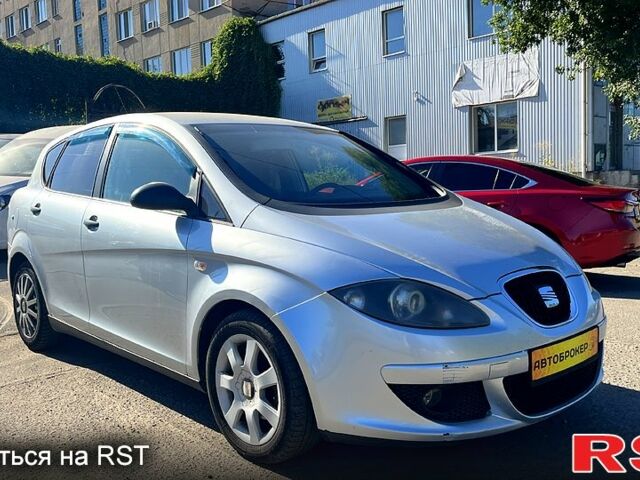 Сірий Сеат Toledo, об'ємом двигуна 1.6 л та пробігом 248 тис. км за 2700 $, фото 1 на Automoto.ua