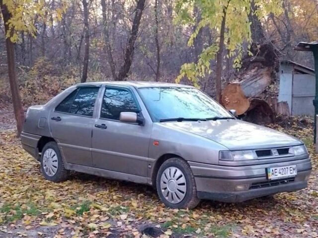 Серый Сеат Толедо, объемом двигателя 1.6 л и пробегом 270 тыс. км за 1350 $, фото 1 на Automoto.ua