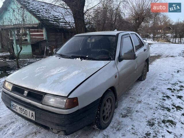 Сірий Сеат Toledo, об'ємом двигуна 1.9 л та пробігом 200 тис. км за 850 $, фото 1 на Automoto.ua