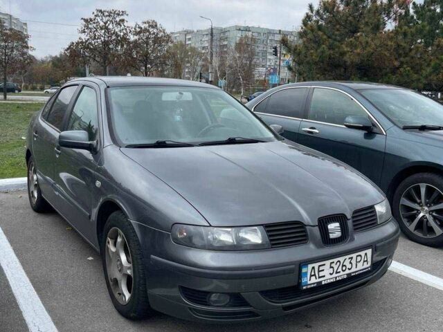 Сірий Сеат Toledo, об'ємом двигуна 1.6 л та пробігом 315 тис. км за 4505 $, фото 1 на Automoto.ua
