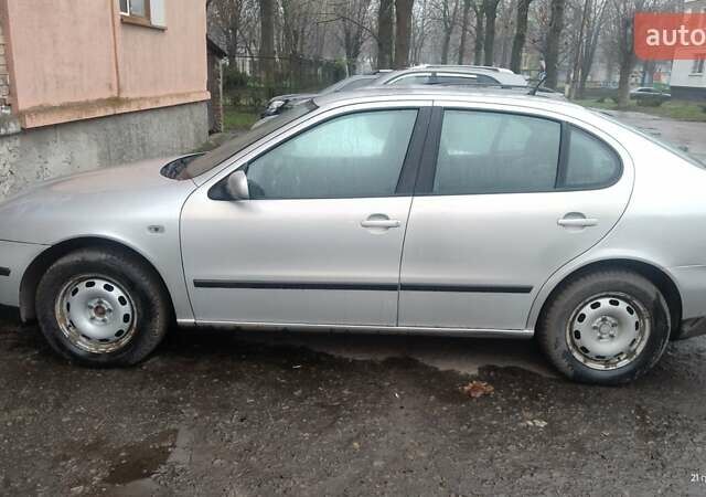 Сірий Сеат Toledo, об'ємом двигуна 1.6 л та пробігом 260 тис. км за 1999 $, фото 1 на Automoto.ua