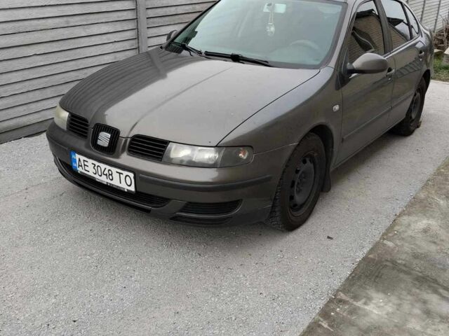 Серый Сеат Толедо, объемом двигателя 1.6 л и пробегом 2 тыс. км за 5000 $, фото 1 на Automoto.ua