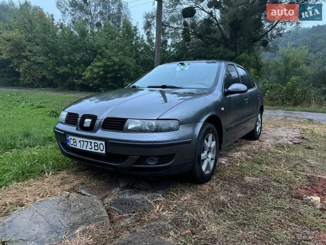 Серый Сеат Толедо, объемом двигателя 1.8 л и пробегом 380 тыс. км за 2100 $, фото 1 на Automoto.ua