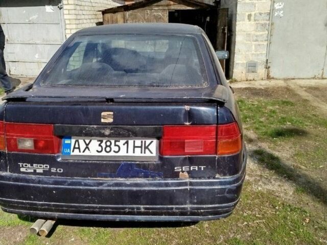 Синій Сеат Toledo, об'ємом двигуна 0 л та пробігом 230 тис. км за 1000 $, фото 1 на Automoto.ua