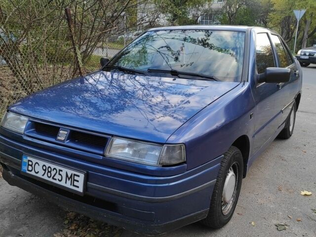 Синий Сеат Толедо, объемом двигателя 1.6 л и пробегом 260 тыс. км за 1350 $, фото 1 на Automoto.ua