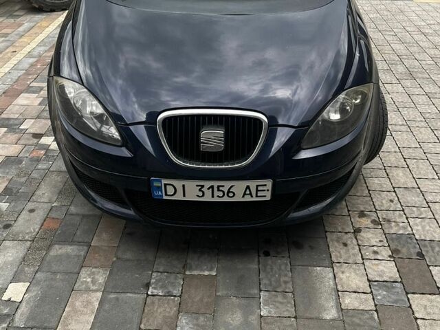 Синий Сеат Толедо, объемом двигателя 1.9 л и пробегом 350 тыс. км за 4500 $, фото 1 на Automoto.ua