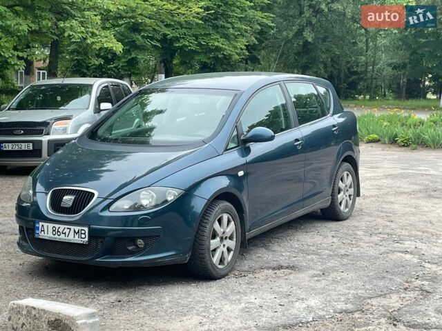 Синій Сеат Toledo, об'ємом двигуна 1.6 л та пробігом 250 тис. км за 4600 $, фото 1 на Automoto.ua