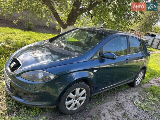 Синій Сеат Toledo, об'ємом двигуна 1.6 л та пробігом 250 тис. км за 6500 $, фото 1 на Automoto.ua
