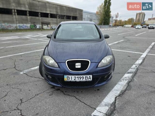 Сеат Toledo 2008 у Полтаві на Automoto.ua Синій Сеат Toledo, об'ємом двигуна 1.6 л та пробігом 111 тис. км за 4500 $, фото 1 на Automoto.ua