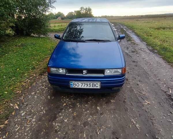 Синий Сеат Толедо, объемом двигателя 1.6 л и пробегом 235 тыс. км за 1650 $, фото 1 на Automoto.ua