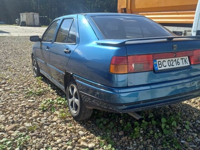 Синій Сеат Toledo, об'ємом двигуна 1.6 л та пробігом 200 тис. км за 910 $, фото 1 на Automoto.ua