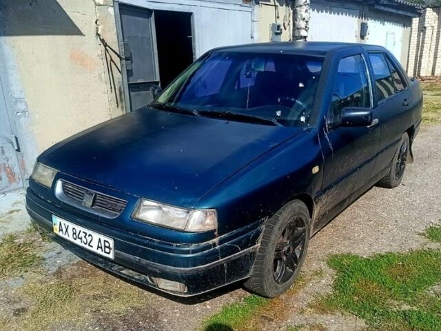 Зеленый Сеат Толедо, объемом двигателя 1.8 л и пробегом 333 тыс. км за 787 $, фото 1 на Automoto.ua