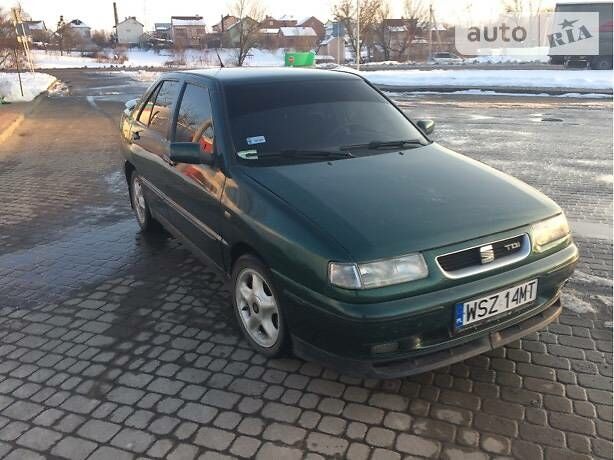 Зелений Сеат Toledo, об'ємом двигуна 1.9 л та пробігом 267 тис. км за 1600 $, фото 1 на Automoto.ua