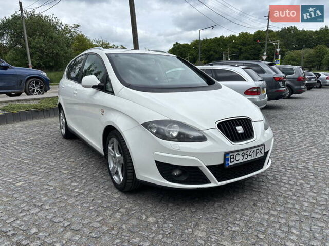 Белый Сеат Altea XL, объемом двигателя 2 л и пробегом 240 тыс. км за 6900 $, фото 1 на Automoto.ua