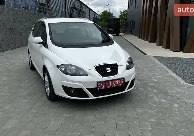 Білий Сеат Altea XL, об'ємом двигуна 1.8 л та пробігом 180 тис. км за 8500 $, фото 1 на Automoto.ua