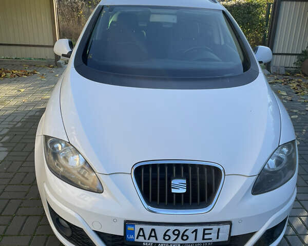 Білий Сеат Altea XL, об'ємом двигуна 1.6 л та пробігом 132 тис. км за 11000 $, фото 1 на Automoto.ua