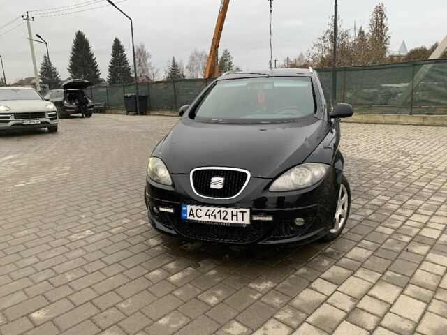 Черный Сеат Altea XL, объемом двигателя 1.9 л и пробегом 310 тыс. км за 2000 $, фото 1 на Automoto.ua