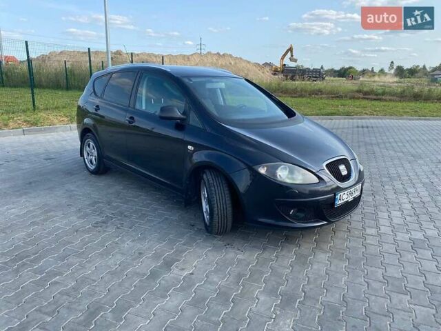 Черный Сеат Altea XL, объемом двигателя 1.98 л и пробегом 211 тыс. км за 6900 $, фото 1 на Automoto.ua