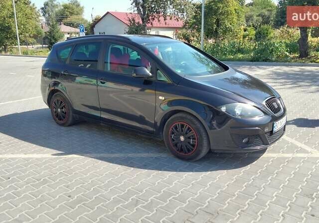 Чорний Сеат Altea XL, об'ємом двигуна 1.2 л та пробігом 157 тис. км за 6200 $, фото 1 на Automoto.ua