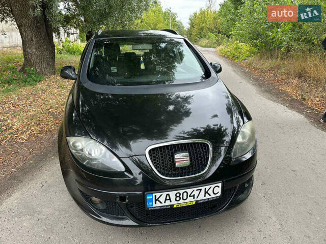 Черный Сеат Altea XL, объемом двигателя 1.6 л и пробегом 300 тыс. км за 6600 $, фото 1 на Automoto.ua