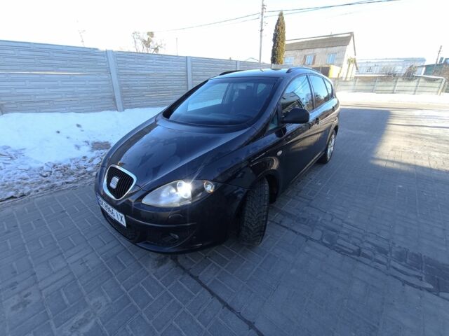 Чорний Сеат Altea XL, об'ємом двигуна 2 л та пробігом 261 тис. км за 5200 $, фото 1 на Automoto.ua