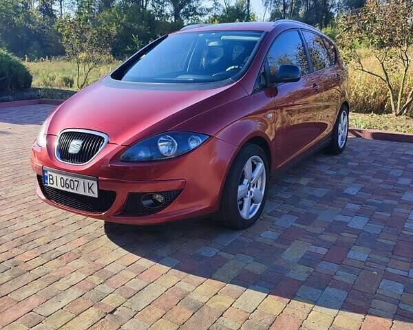 Красный Сеат Altea XL, объемом двигателя 1.9 л и пробегом 340 тыс. км за 6800 $, фото 1 на Automoto.ua
