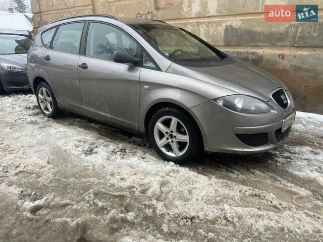 Сірий Сеат Altea XL, об'ємом двигуна 1.6 л та пробігом 237 тис. км за 5005 $, фото 1 на Automoto.ua