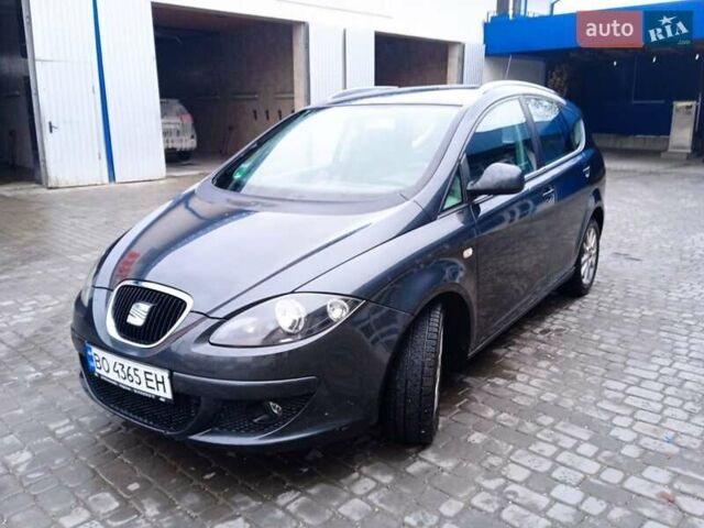 Сірий Сеат Altea XL, об'ємом двигуна 1.9 л та пробігом 286 тис. км за 6050 $, фото 1 на Automoto.ua