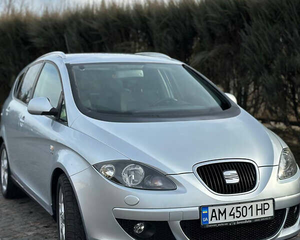 Сірий Сеат Altea XL, об'ємом двигуна 1.8 л та пробігом 229 тис. км за 6000 $, фото 1 на Automoto.ua