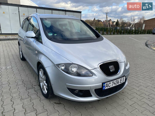 Серый Сеат Altea XL, объемом двигателя 1.4 л и пробегом 225 тыс. км за 4200 $, фото 1 на Automoto.ua