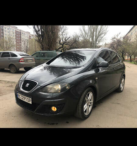 Серый Сеат Altea XL, объемом двигателя 1.39 л и пробегом 292 тыс. км за 4500 $, фото 1 на Automoto.ua
