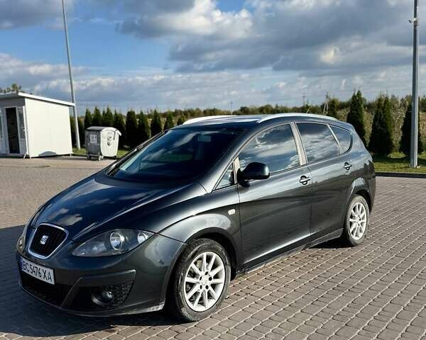 Сірий Сеат Altea XL, об'ємом двигуна 1.6 л та пробігом 171 тис. км за 7900 $, фото 1 на Automoto.ua