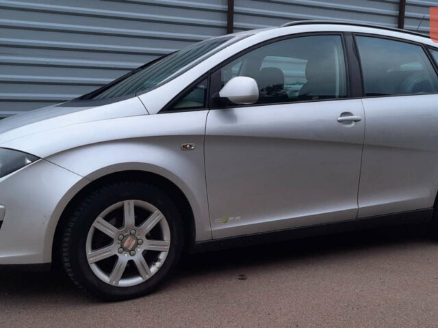 Сірий Сеат Altea XL, об'ємом двигуна 1.6 л та пробігом 248 тис. км за 6800 $, фото 1 на Automoto.ua