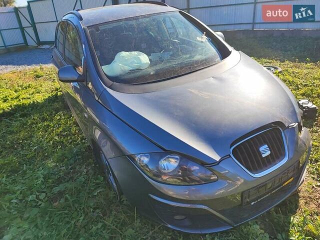 Сірий Сеат Altea XL, об'ємом двигуна 1.6 л та пробігом 107 тис. км за 2700 $, фото 1 на Automoto.ua