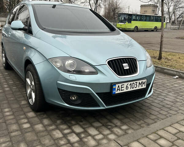 Синий Сеат Altea XL, объемом двигателя 1.8 л и пробегом 87 тыс. км за 9000 $, фото 1 на Automoto.ua