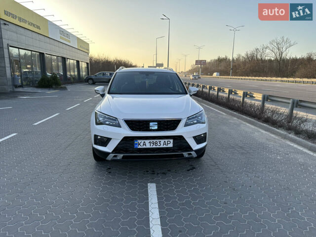 Белый Сеат Ateca, объемом двигателя 1.97 л и пробегом 260 тыс. км за 18000 $, фото 1 на Automoto.ua