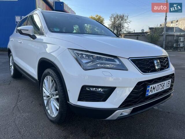 Белый Сеат Ateca, объемом двигателя 1.97 л и пробегом 165 тыс. км за 22800 $, фото 1 на Automoto.ua